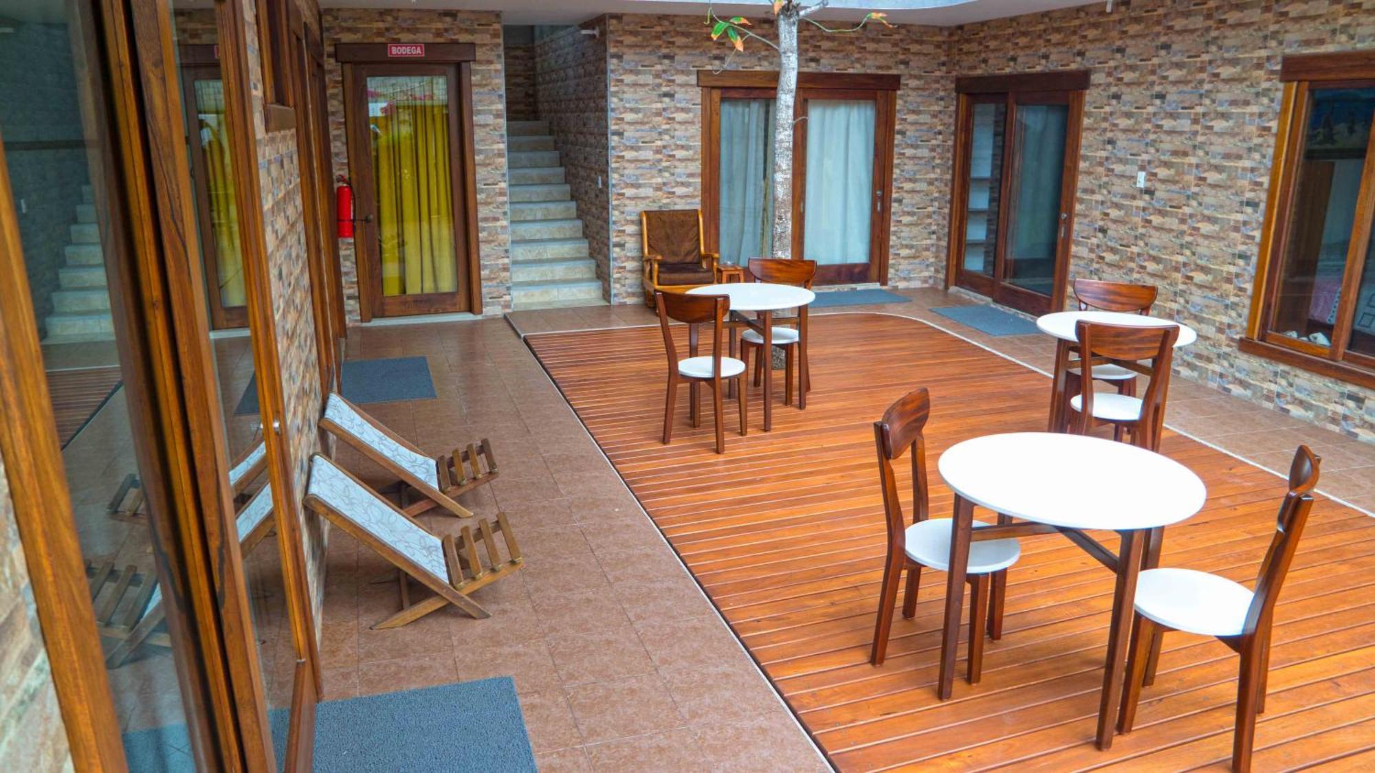 Hotel Star Fish Puerto Villamil Exterior foto