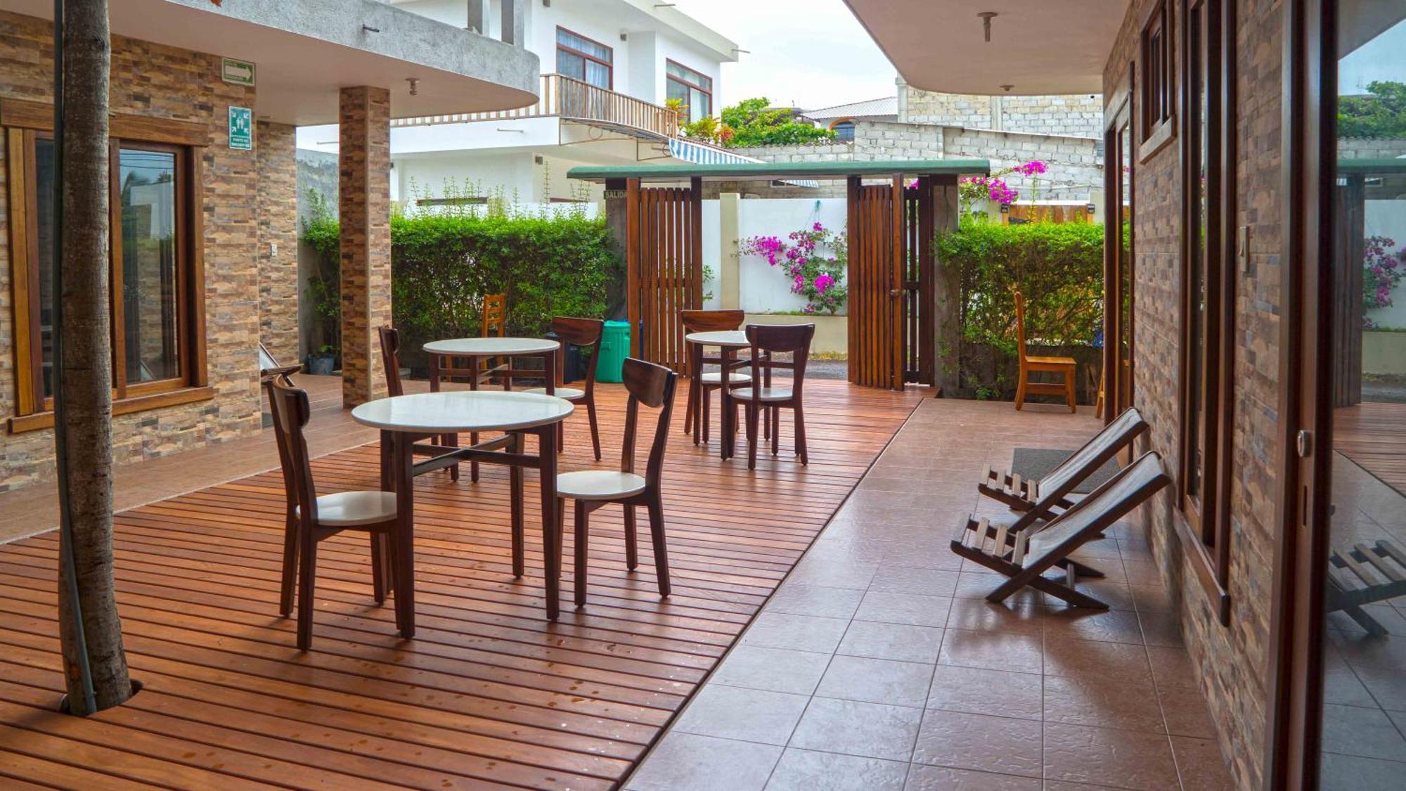 Hotel Star Fish Puerto Villamil Exterior foto